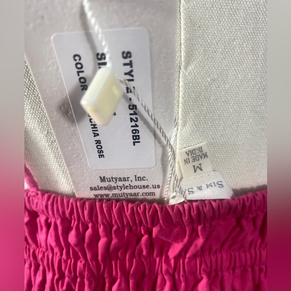 Sim & Sam pink top in Medium - Picture 2 of 3